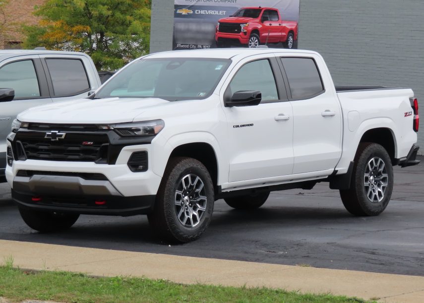Rent the Chevrolet Pickup Truck 3.5L – Power, Versatility, and Reliability Across the UAE